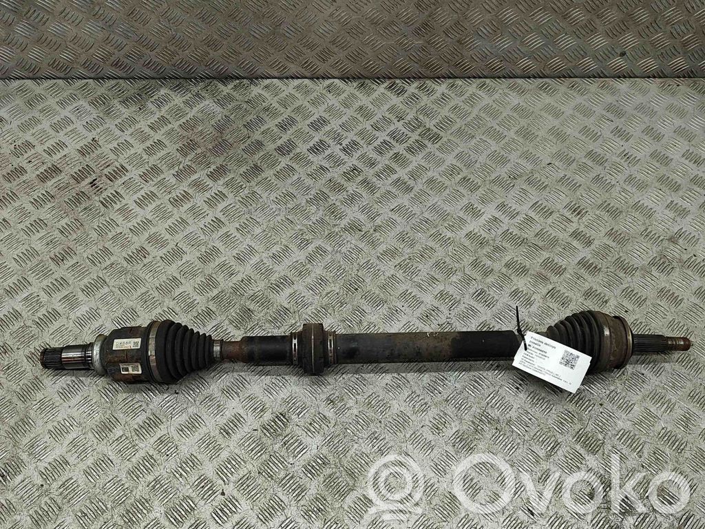 Toyota Prius (XW50) Półoś przednia