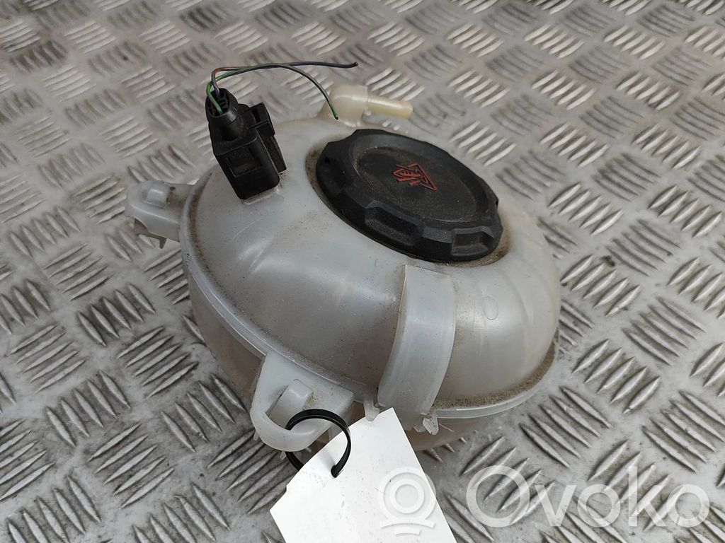Audi A3 S3 8V Depósito del refrigerante