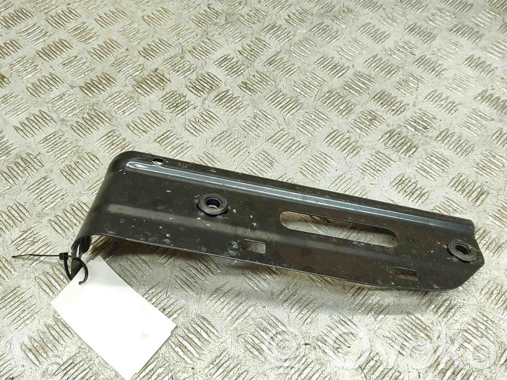 Support, fixation radiateur   7443622