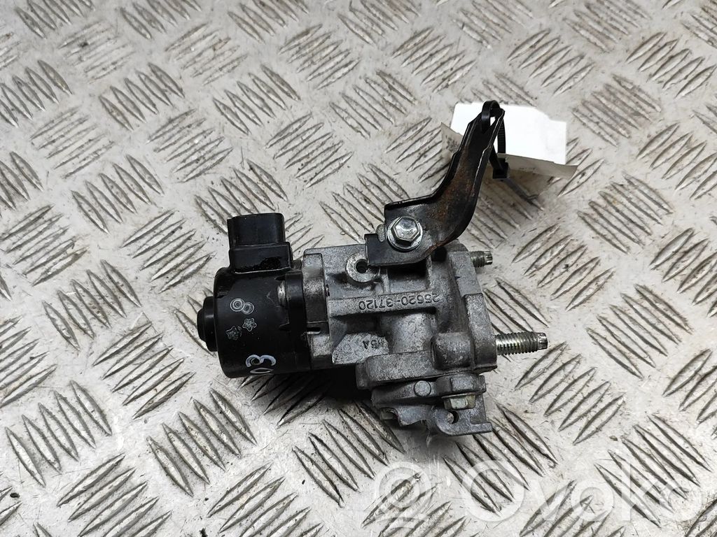 Toyota Prius+ (ZVW40) Válvula EGR 