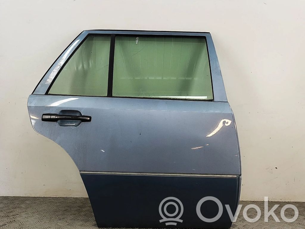 Mercedes-Benz E W124 Puerta trasera 
