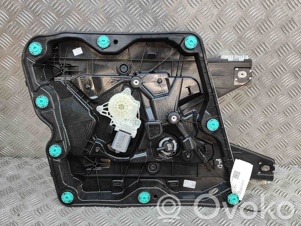 Audi Q4 e-tron Elektryczny podnośnik szyby drzwi 