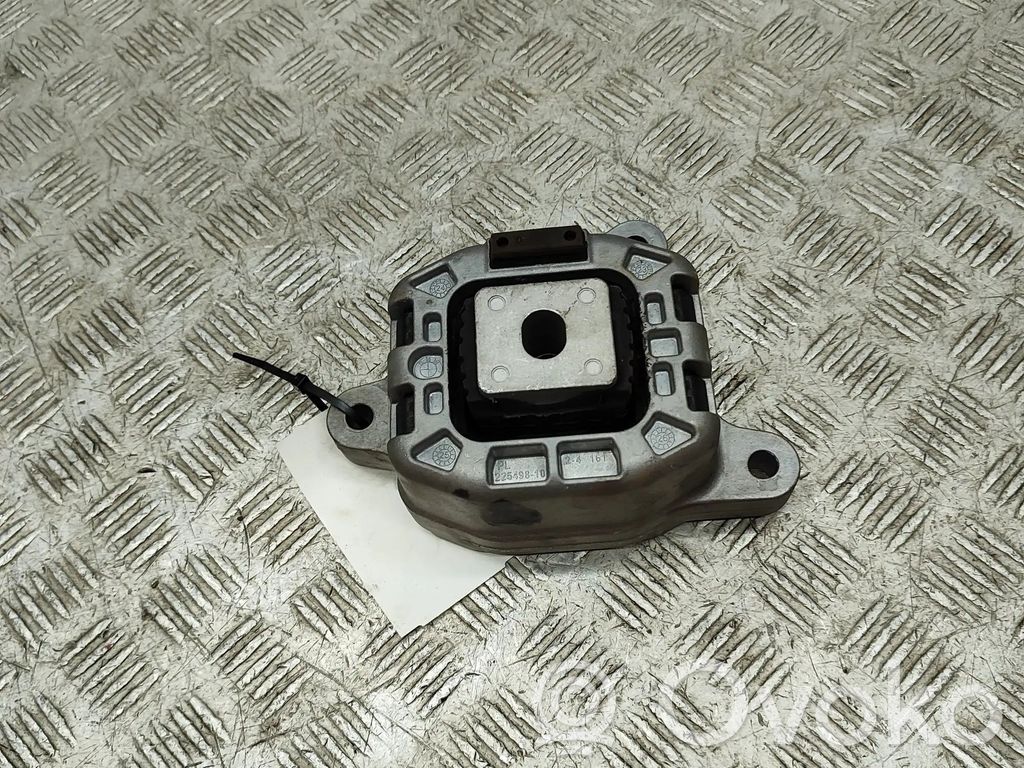 Engine mount bracket   9894730