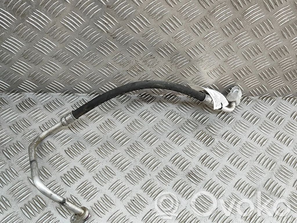 Volkswagen Taigo Ilmastointilaitteen putki (A/C) 