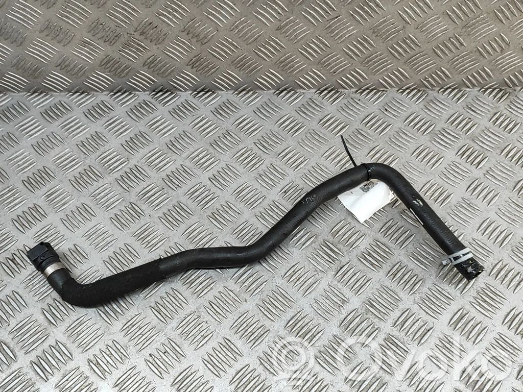 BMW X2 U10 Conductă/furtun lichid de răcire motor 