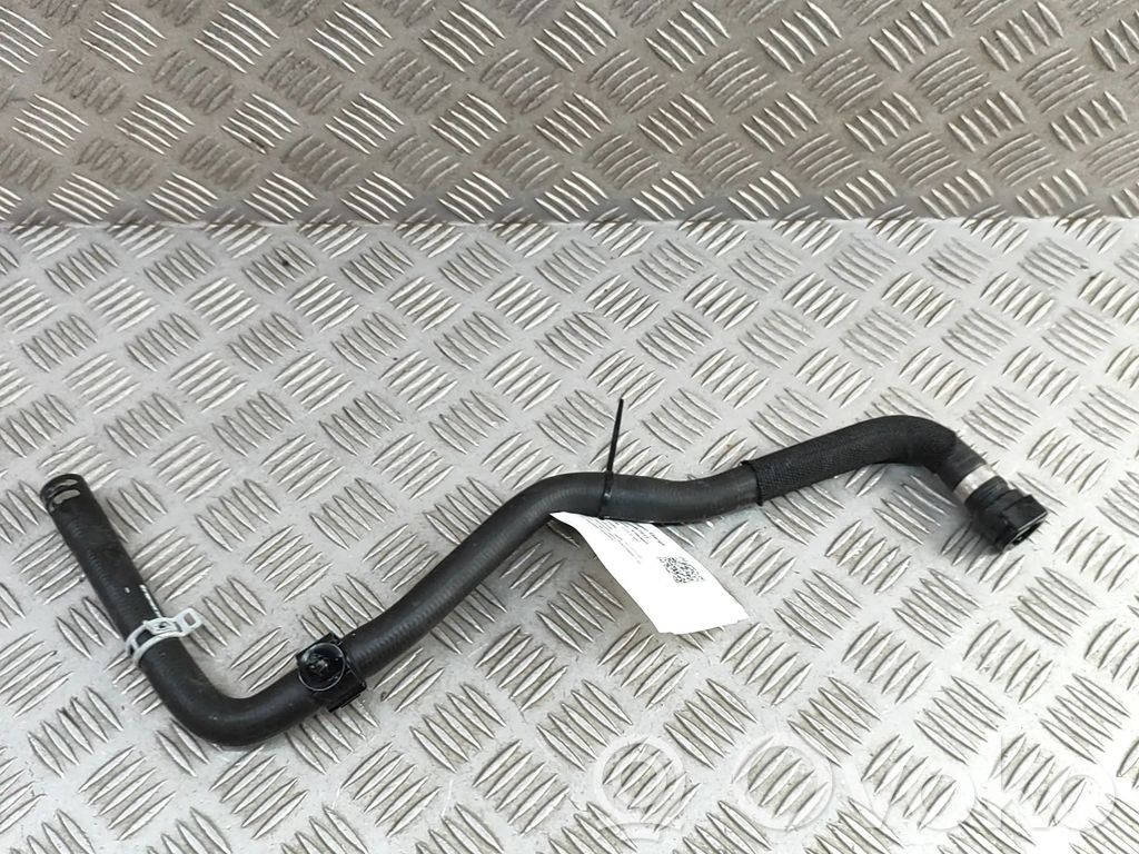 BMW iX1 Conductă/furtun lichid de răcire motor 