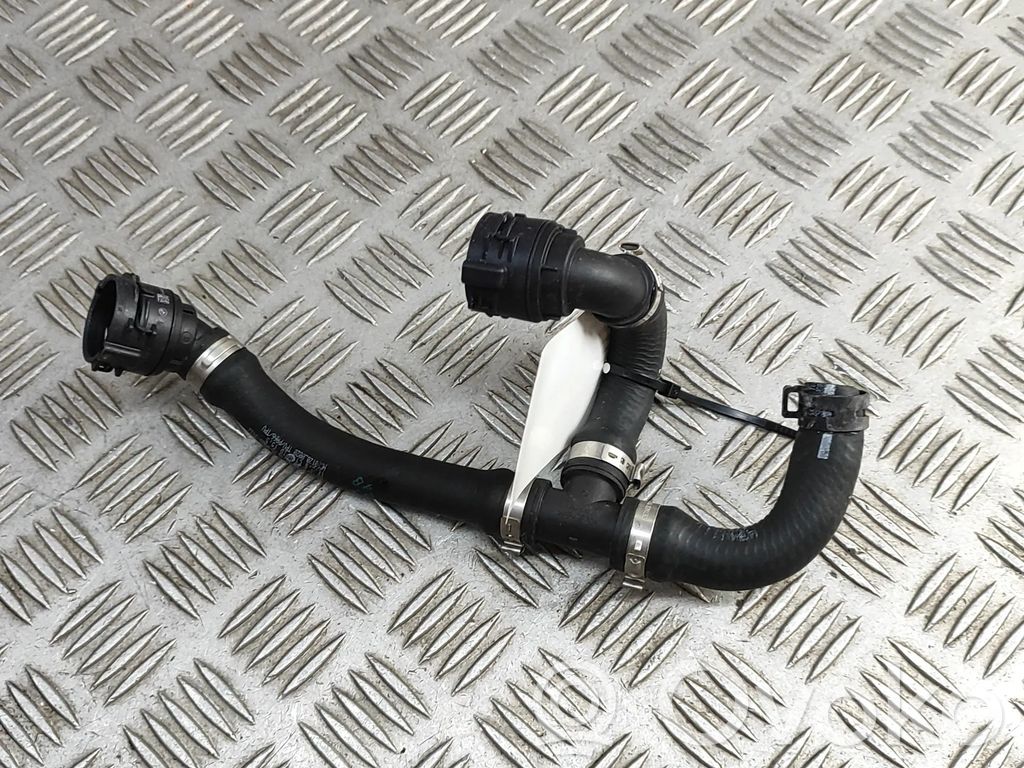 BMW iX1 Engine coolant pipe/hose 