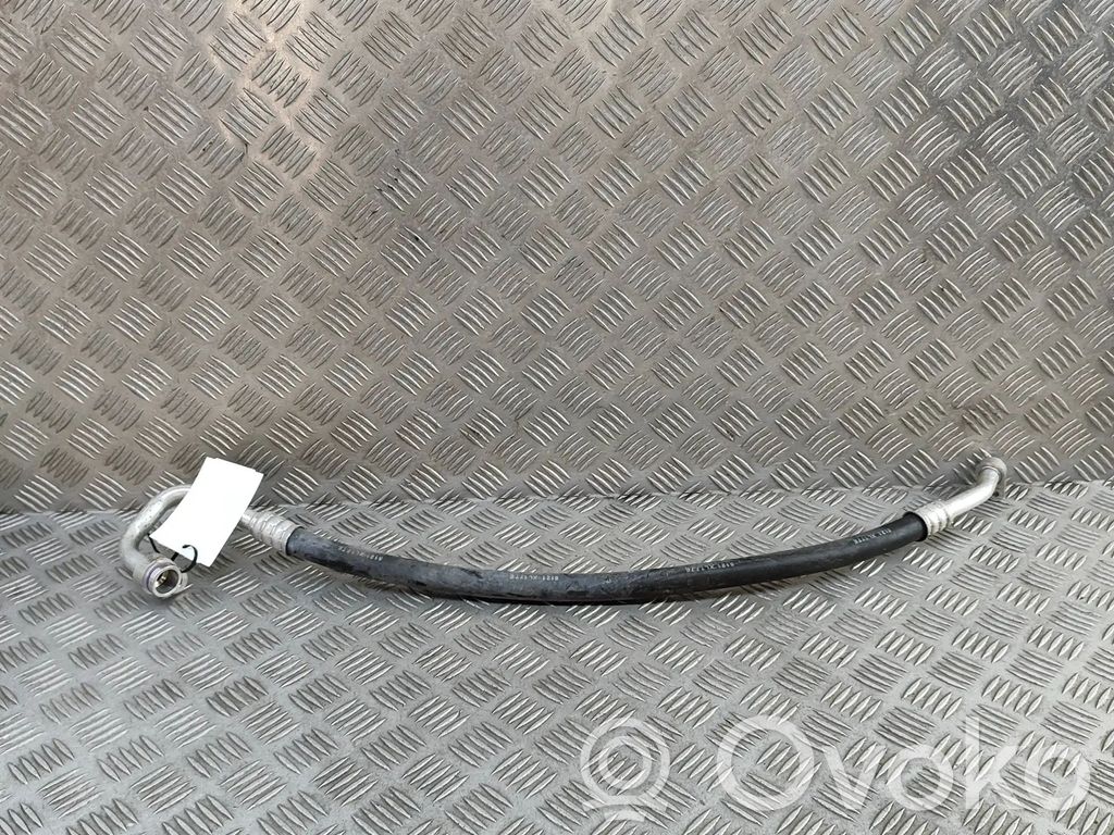 Audi A5 Ilmastointilaitteen putki (A/C) 