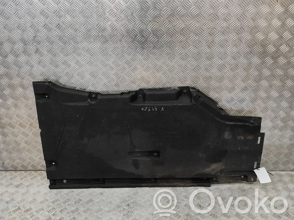 Audi A5 Protección inferior lateral 