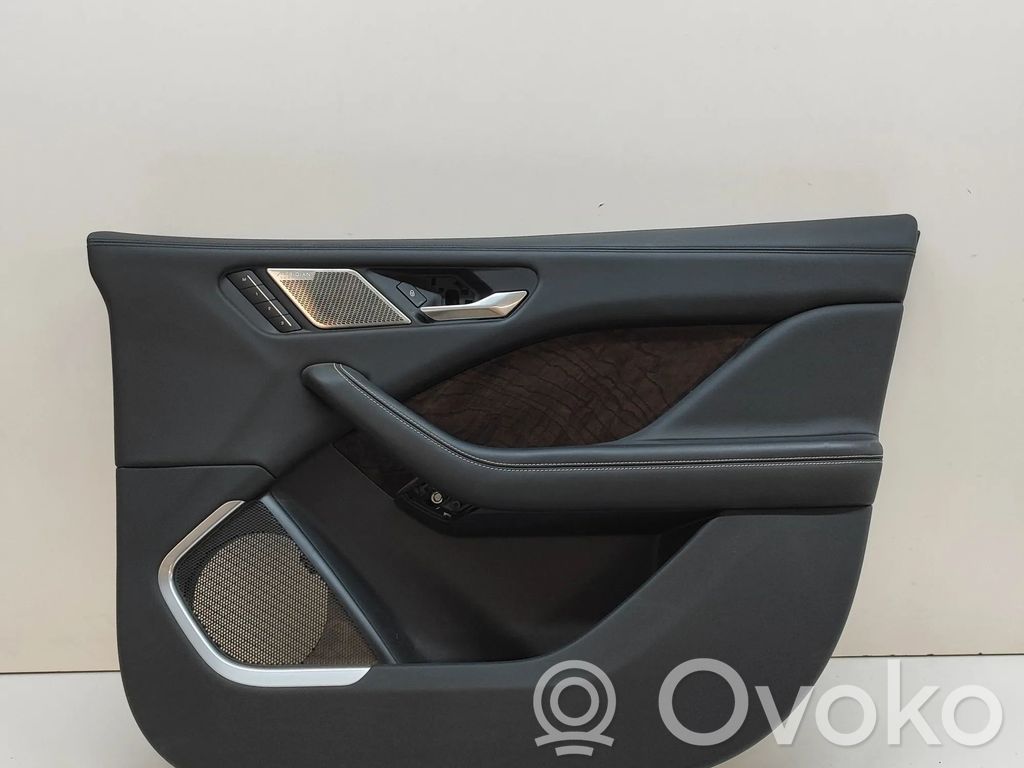 Jaguar I-Pace Etuoven verhoilu 