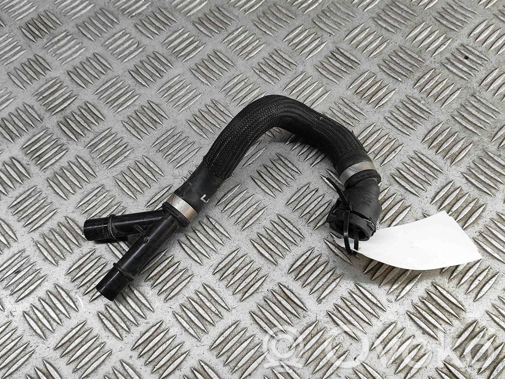 Jaguar I-Pace Engine coolant pipe/hose 