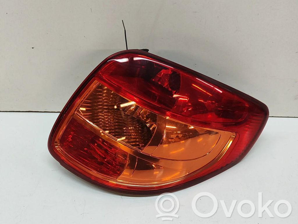 Suzuki SX4 Luz trasera/de freno 