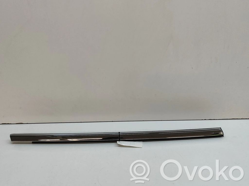 Oven lasin lista   108068200D