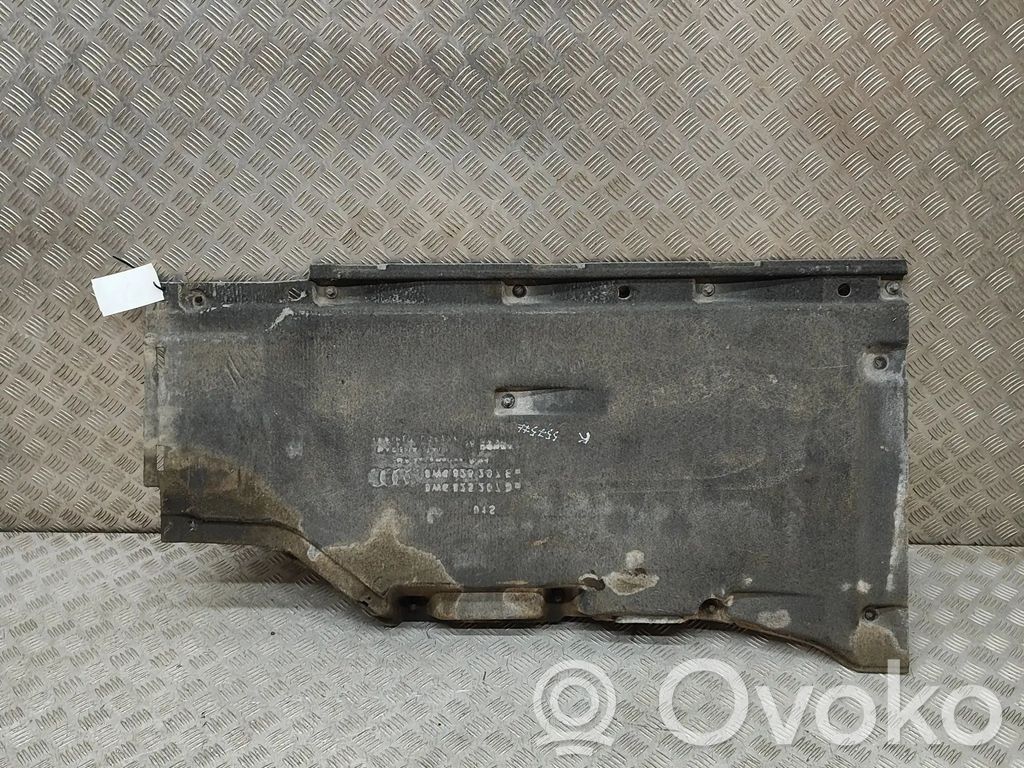 Audi A5 Protección inferior lateral 