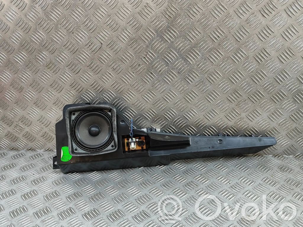 BMW 7 E38 Front door speaker 