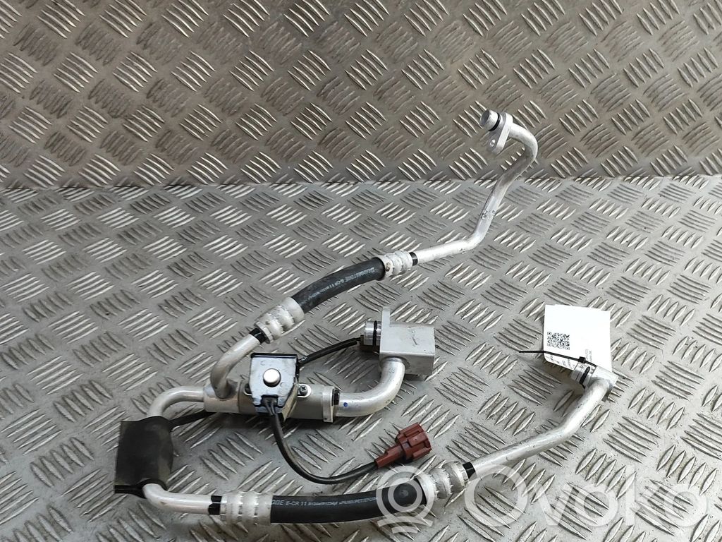 Nissan Ariya Ilmastointilaitteen putki (A/C) 