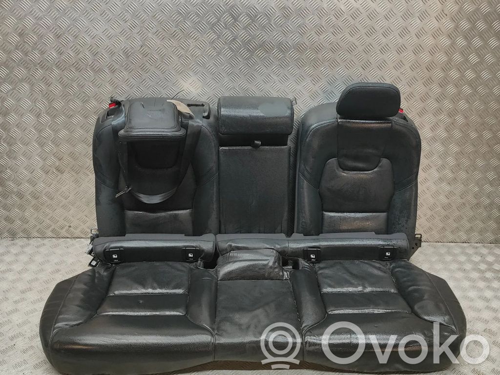 Volvo XC60 Takaistuin 
