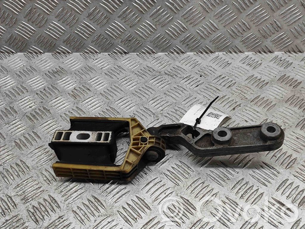 Volvo V60 Supporto di montaggio del motore 