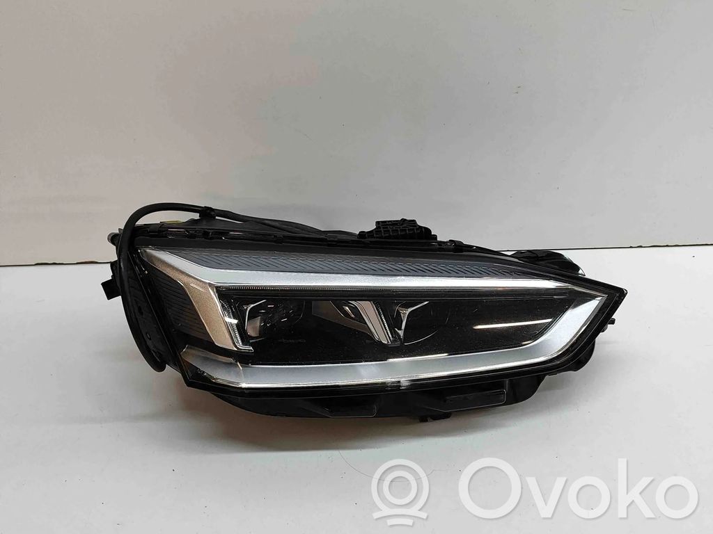 Audi A5 Phare frontale 