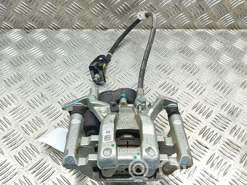 Toyota C-HR II Takajarrusatula 