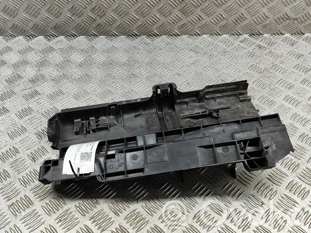 Halterung Schlossträger Frontträger Frontmaske   7524912,7524914