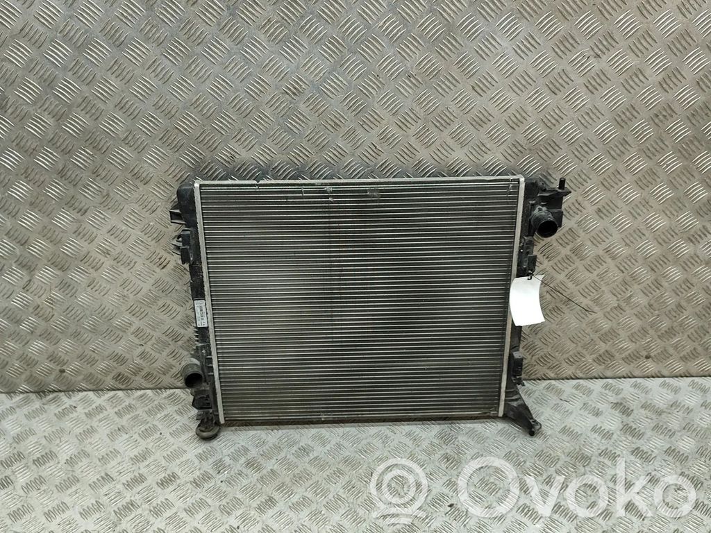 Nissan Qashqai Aušinimo skysčio radiatorius 