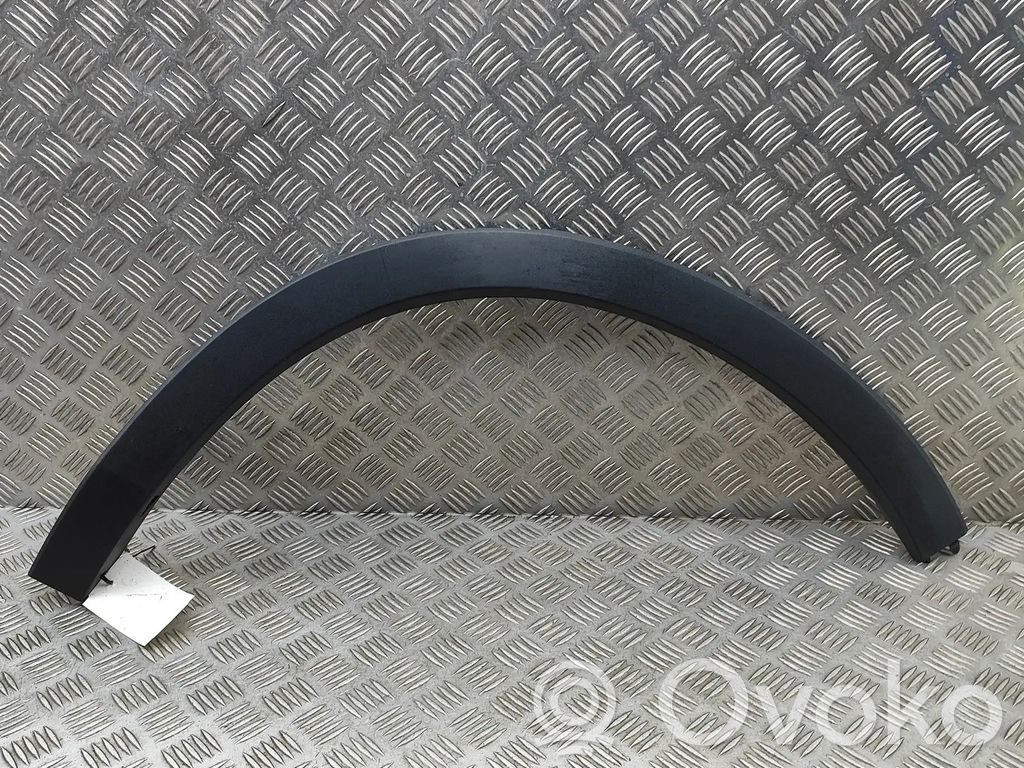 Volvo XC40 Listwa błotnika tylnego