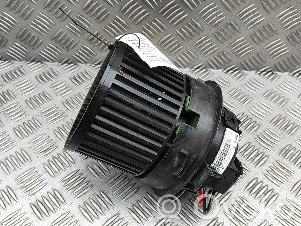 Peugeot 2008 I Mazā radiatora ventilators 