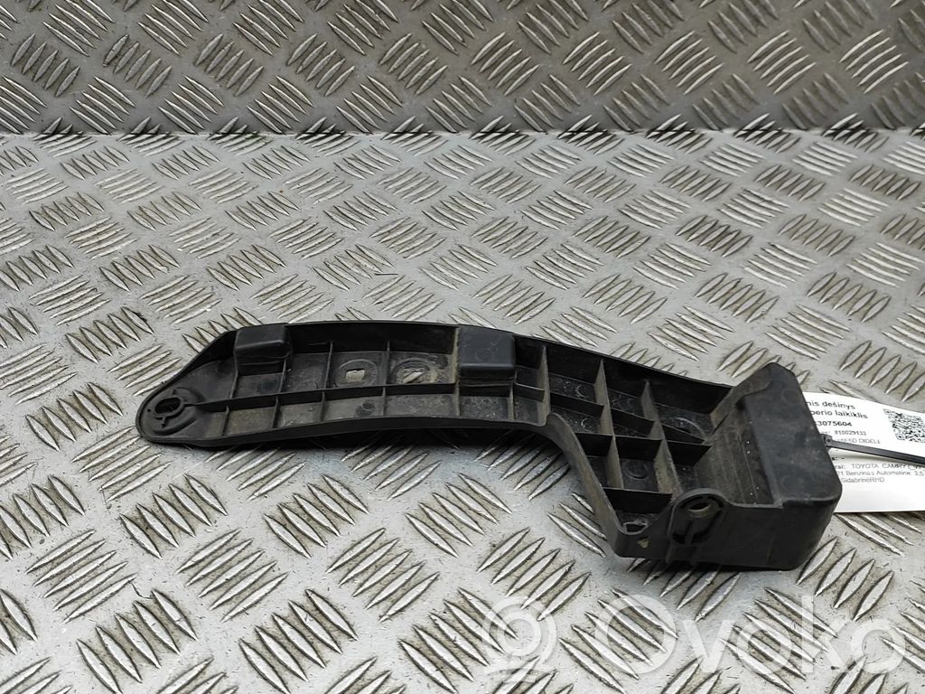 Toyota Camry VIII XV70  Suport montare bară spate 