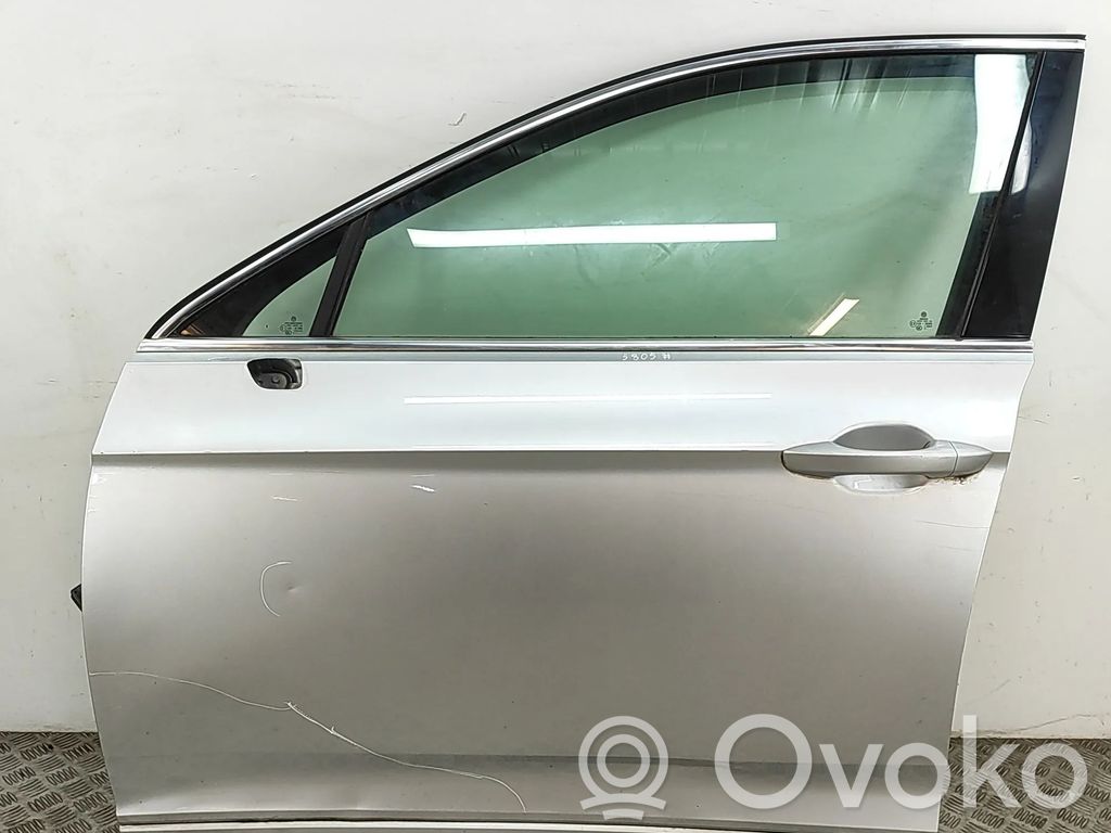 Volkswagen PASSAT B8 Puerta delantera 
