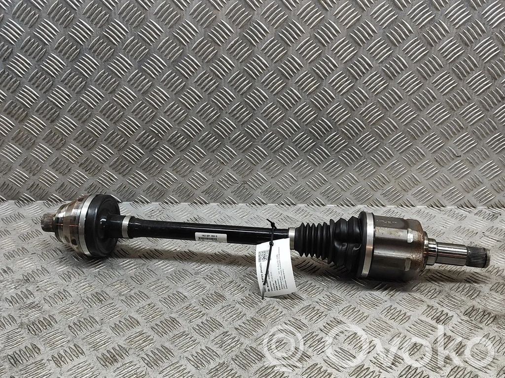 Półoś tylna   1N3501203D