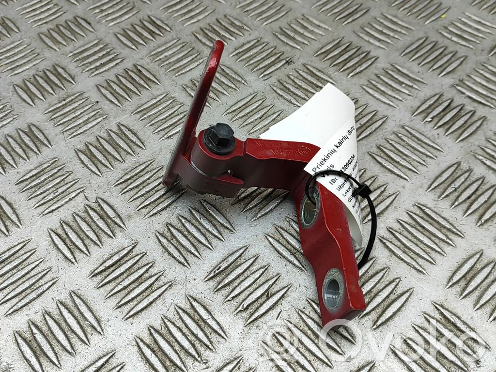 Front door upper hinge   31424585
