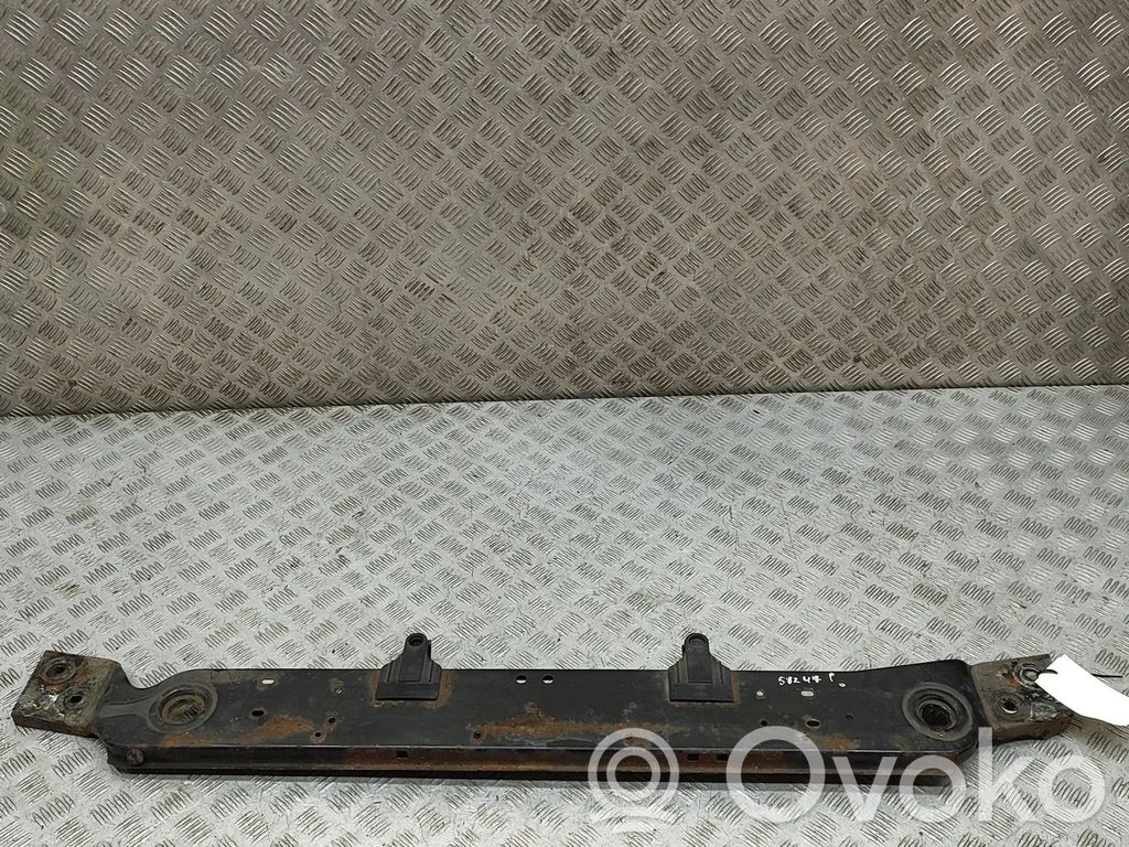 Ford Transit Traverse inférieur support de radiateur 