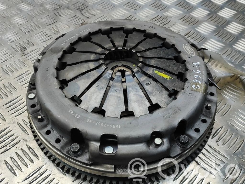 Ford Puma Kit d'embrayage 