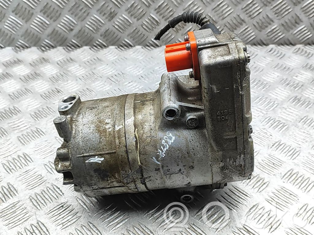 Volkswagen Touareg III Air conditioning (A/C) compressor (pump) 