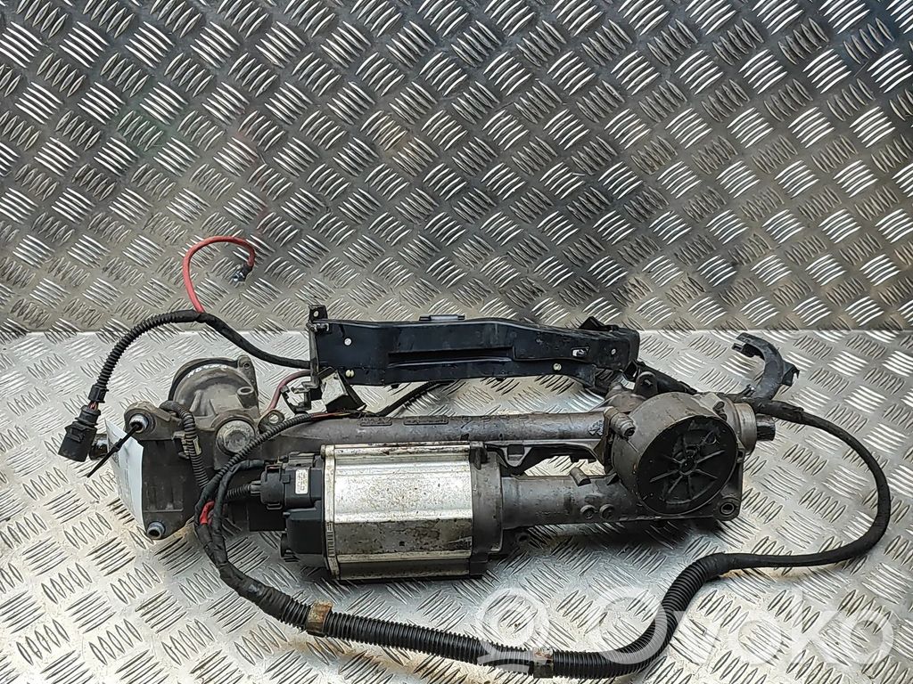 Volkswagen PASSAT B7 Vairo kolonėlė 