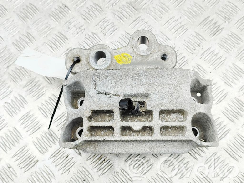 Engine mount bracket   GK217M124AG