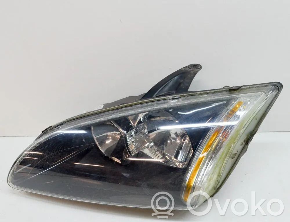 Ford Focus Headlight/headlamp 