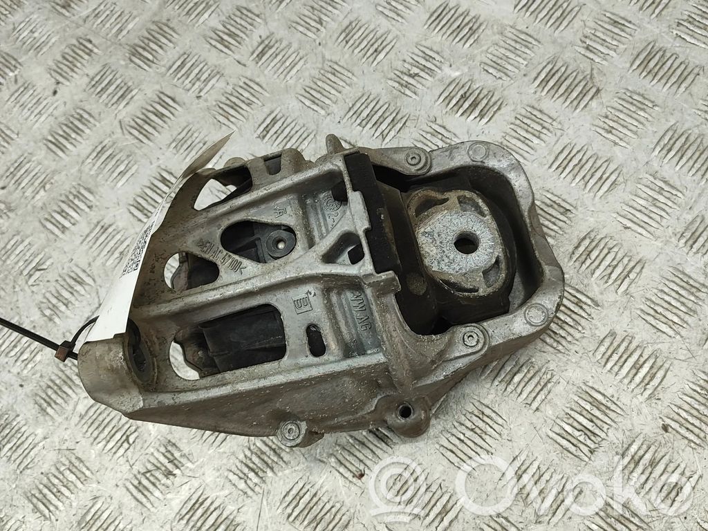 Audi A4 Allroad B9 Engine mount bracket 