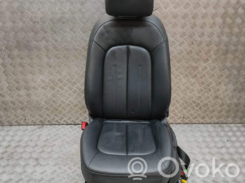 Fotel przedni kierowcy   8K0881105R