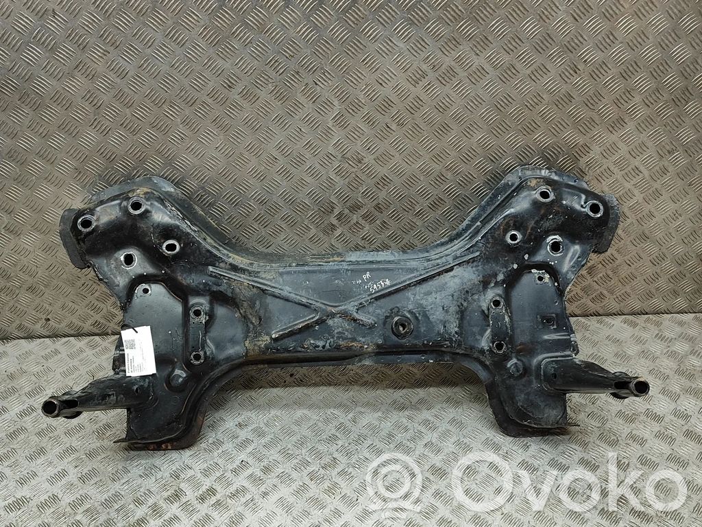 Fiat Ducato Priekinis traversas 