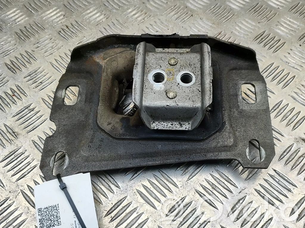 Engine mount bracket   9673768580
