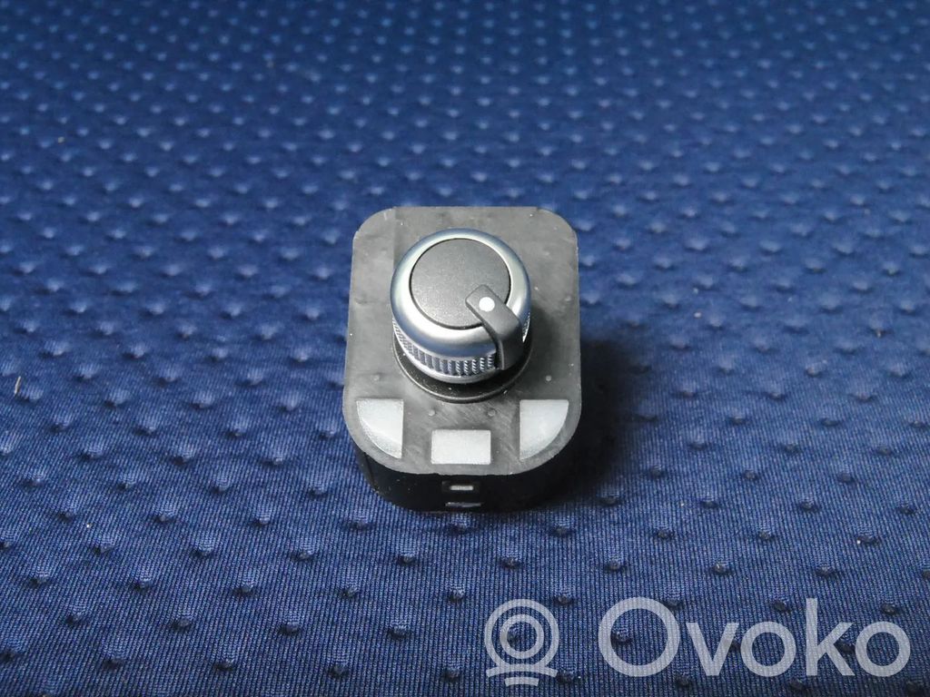 Audi A3 S3 8V Interruptor del espejo lateral 