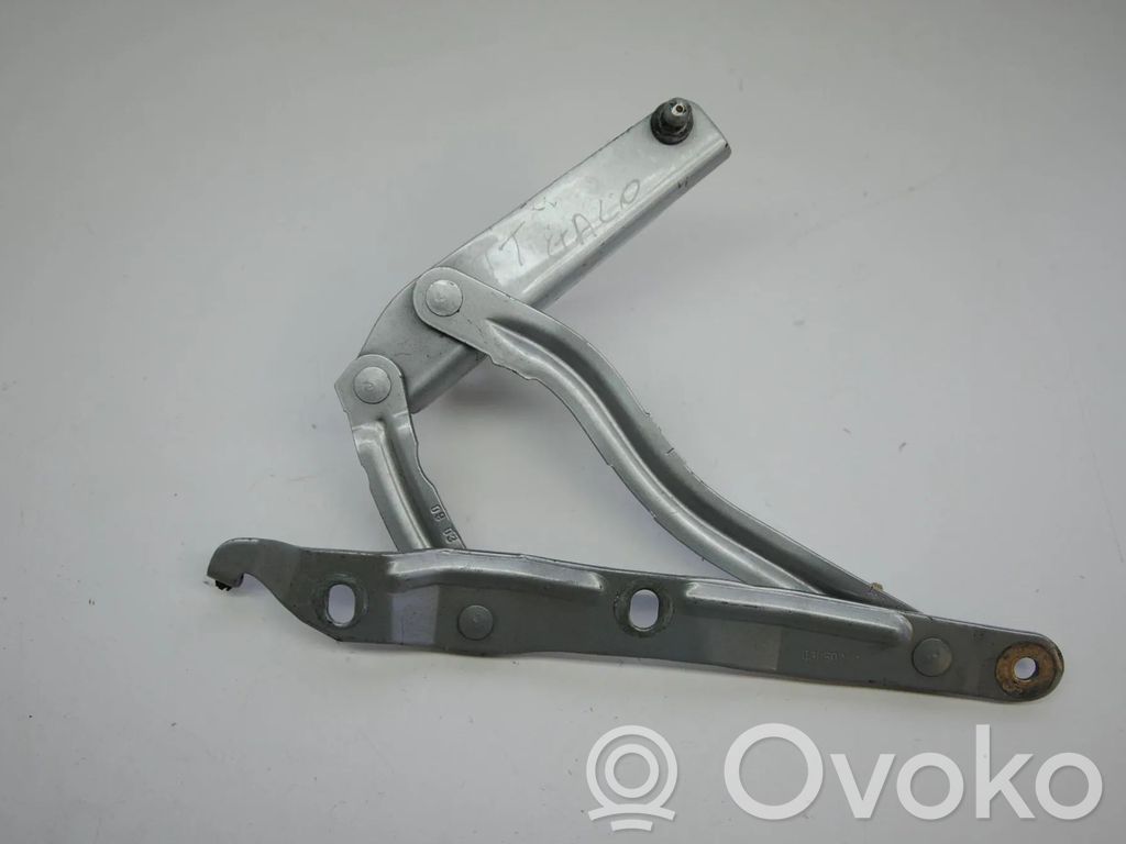 Audi TT Mk1 Tailgate/trunk/boot hinge 