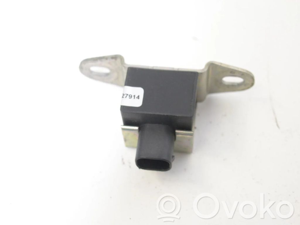 Volvo V70 Airbagsensor Crashsensor Drucksensor 