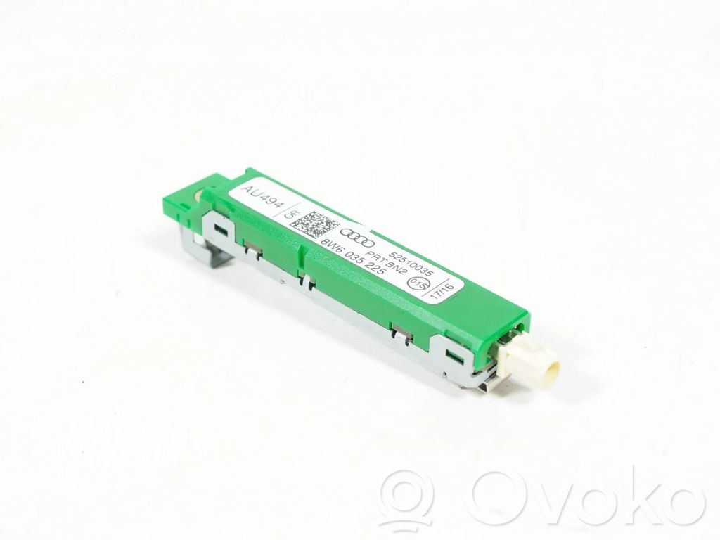 Audi A5 Antenos stiprintuvas 