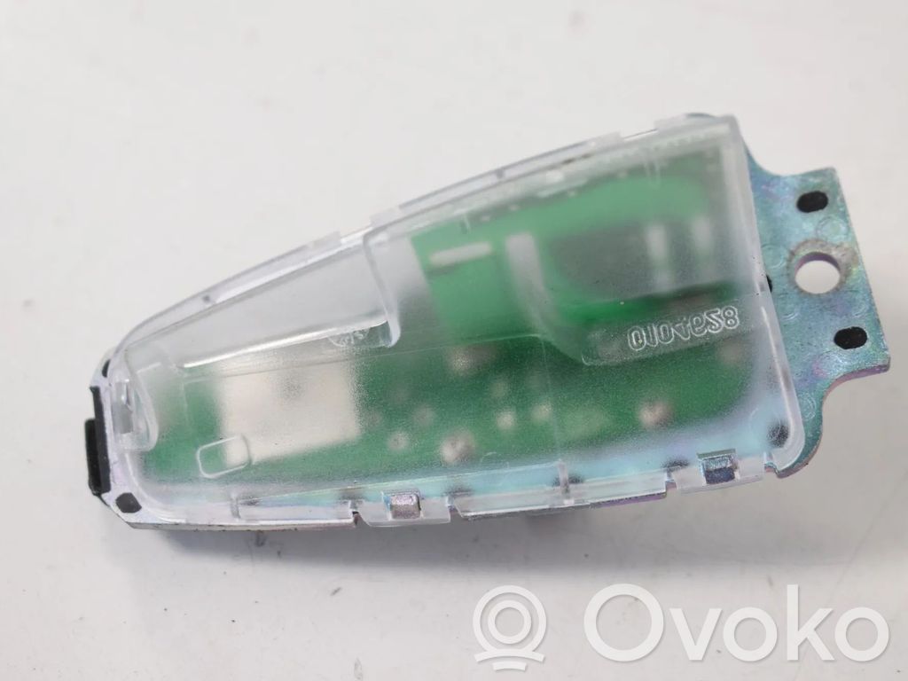 GPS Antenne   6935688