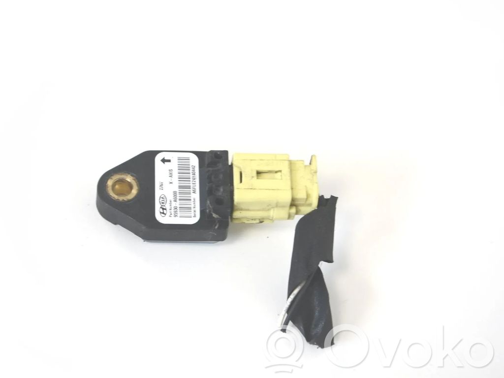 Czujnik uderzenia Airbag   95930A6000