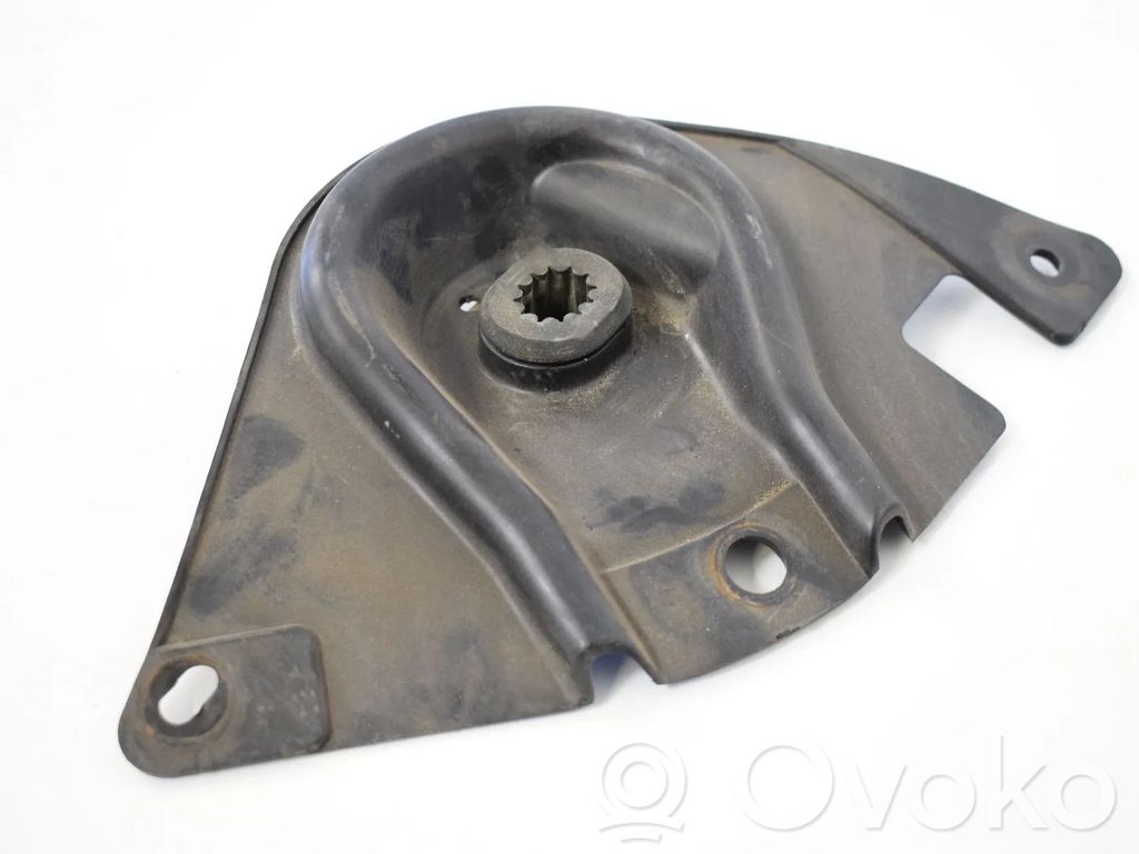Jaguar S-Type Support, fixation radiateur 