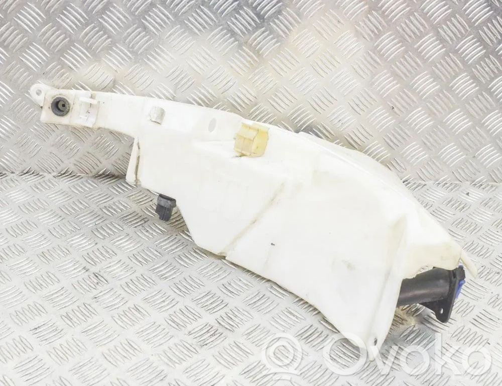 Zbiornik płynu do spryskiwaczy szyby przedniej / czołowej   AW9317B613BC,8X2317B613AF,8X2317B613BF